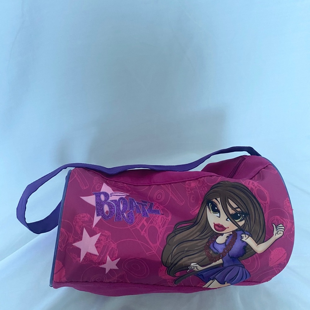 ❌SOLD-DEPOP❌ Bratz OG Mini Duffle Bag - Picture 3 of 5